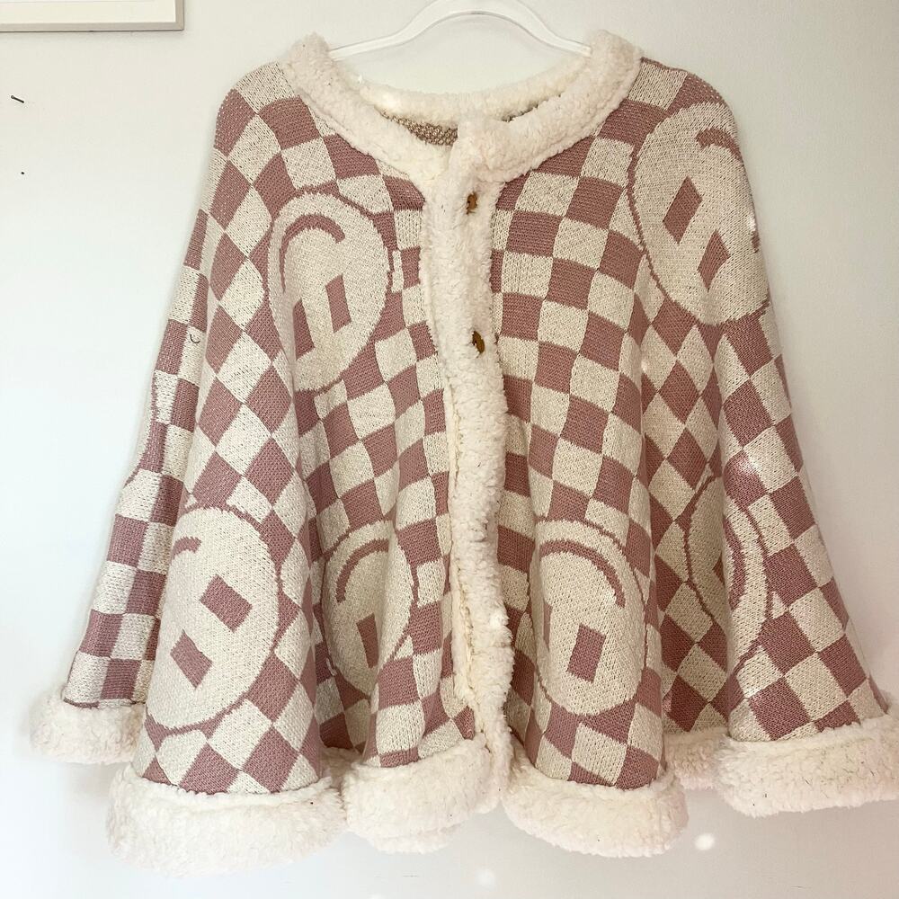 Shabby Chic Smiley Face Pink Rose White Checkered Fur Lined Shawl Tree Skirt